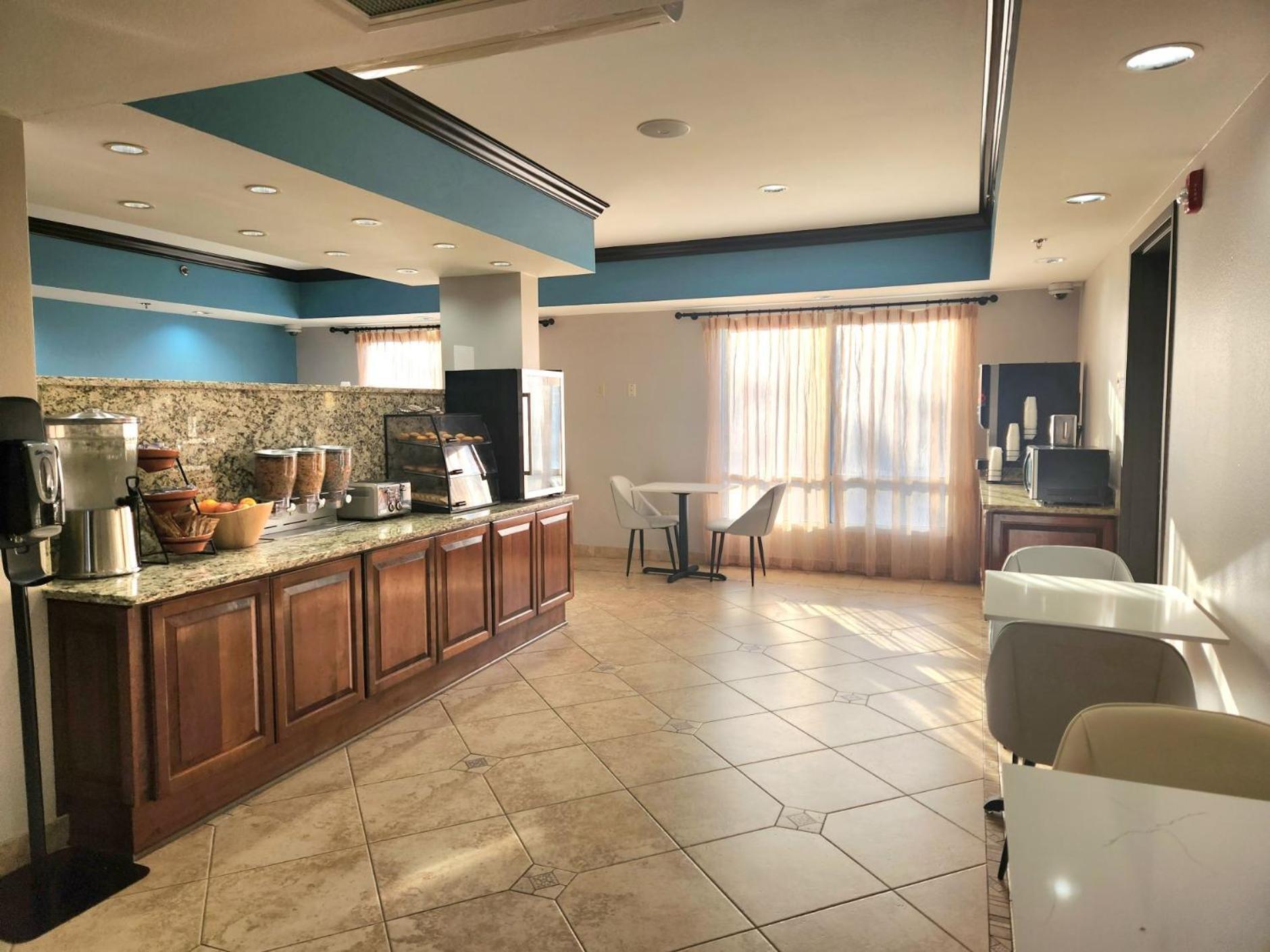 Days Inn By Wyndham Baton Rouge I-10 Prairieville Dış mekan fotoğraf