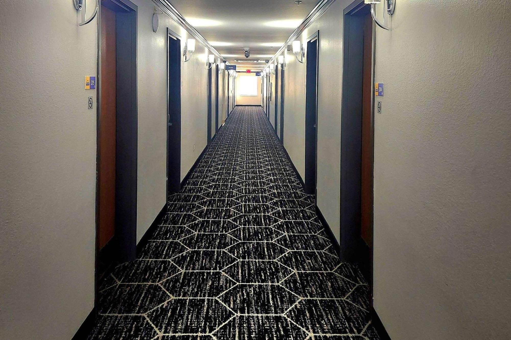 Days Inn By Wyndham Baton Rouge I-10 Prairieville Dış mekan fotoğraf