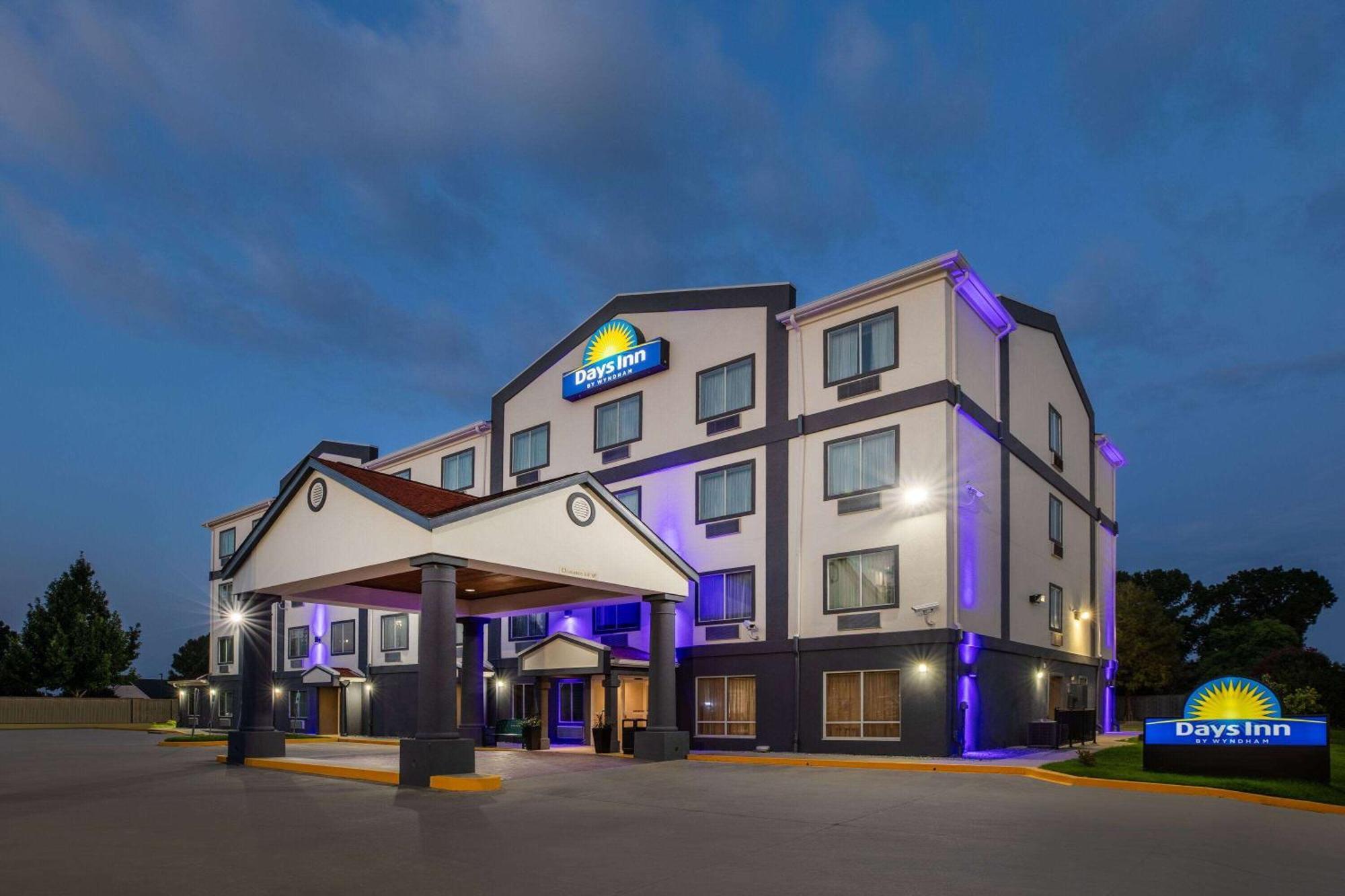 Days Inn By Wyndham Baton Rouge I-10 Prairieville Dış mekan fotoğraf